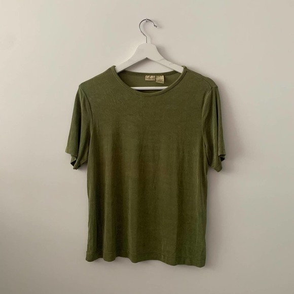 Green Top - Picture 1 of 2